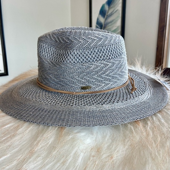 Bronxton Joia Gray Woven Hat - Picture 7 of 9